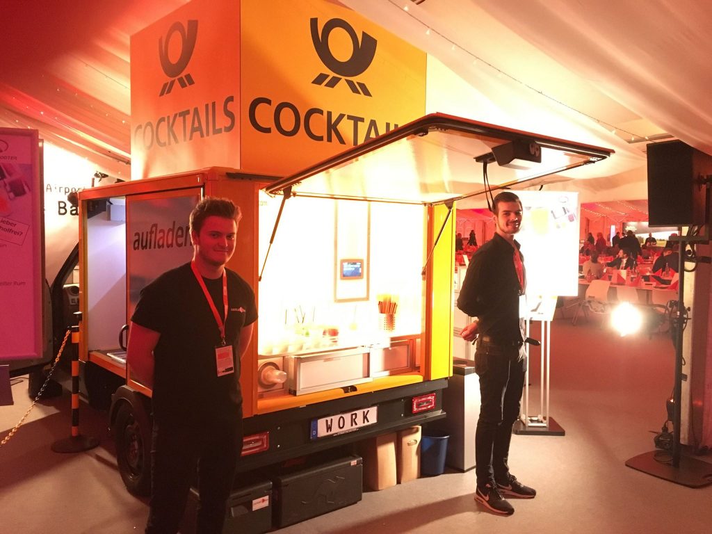 cocktail-box - die Cocktailmaschine /-bar kombiniert im StreetScooter